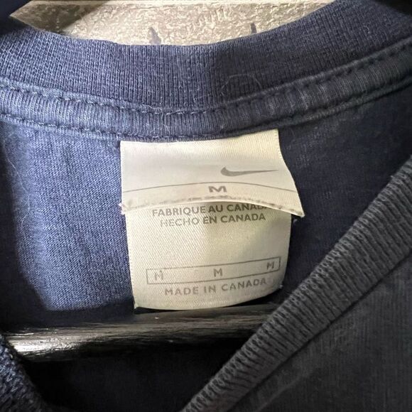 Y2K Nike Kids T Shirt Canada Medium - Picture 4 of 4